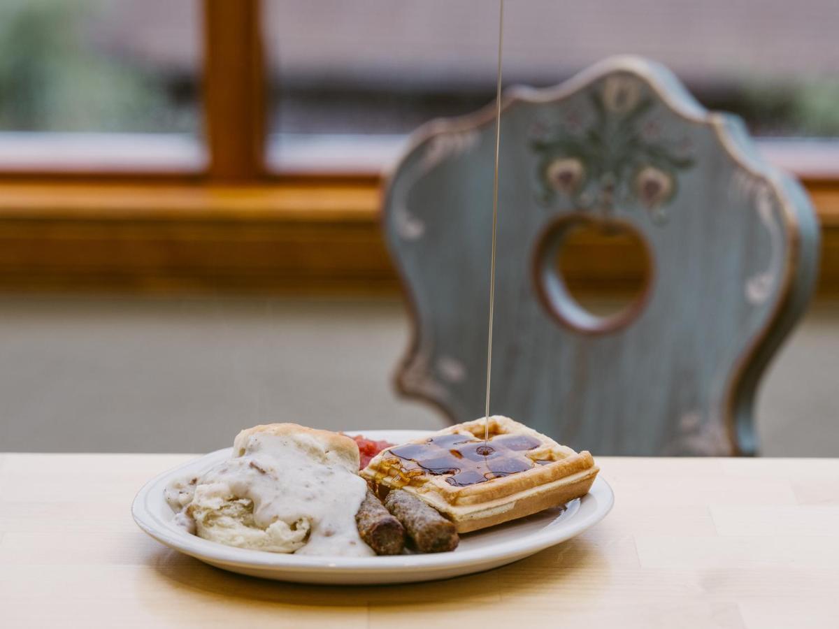Enzian Inn Левънуърт Екстериор снимка