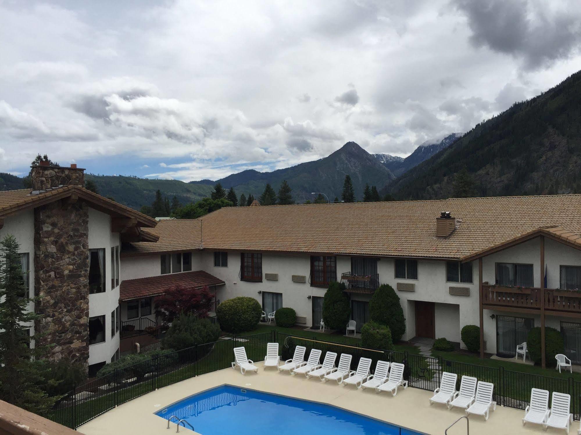 Enzian Inn Левънуърт Екстериор снимка